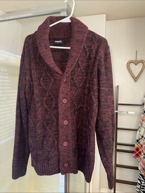 Carbon Cable Knit Shawl Collar Cardigan in Burgundy